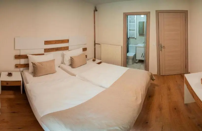 اتاق استاندارد با چشمانداز کوهستان, Ramallah Resort