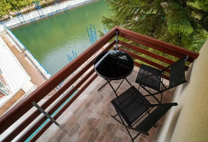 اتاق استاندارد با چشمانداز کوهستان, Ramallah Resort