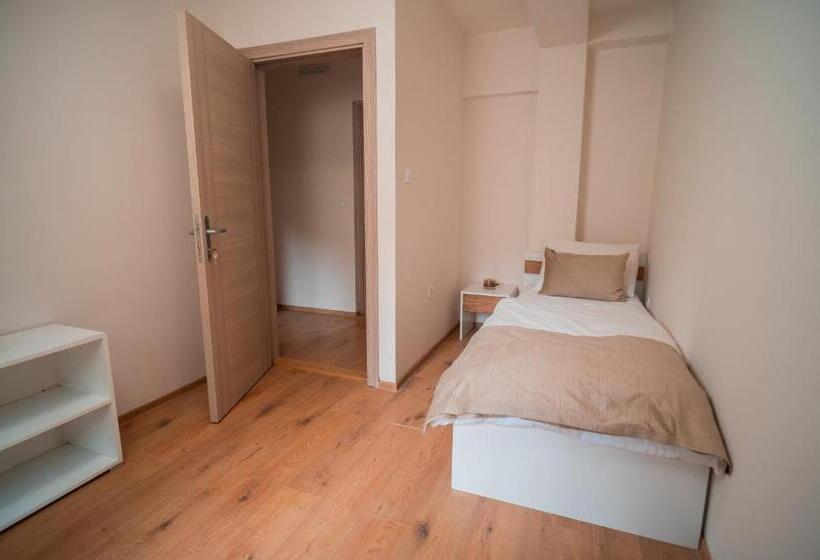 سوییت با چشمانداز کوه, Ramallah Resort