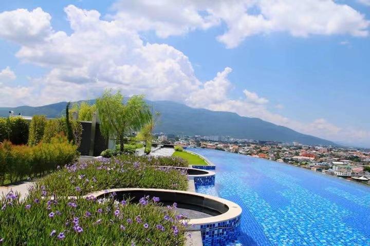 آپارتمان لوکس 2 خوابه, The Astra Sky River 2bd Cozy Room 45 Sqm Night Bazaar Old Town