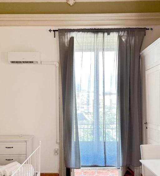 غرفة قياسية رباعية, Catania Vibes