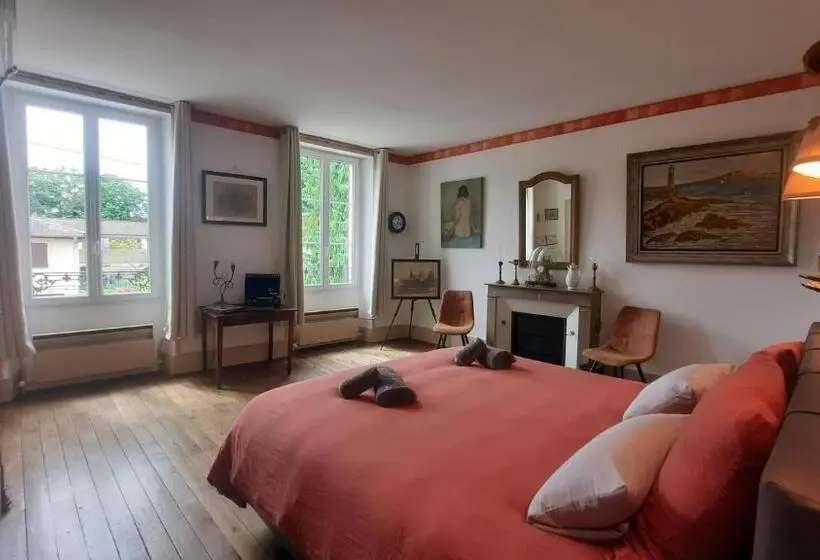 キングサイズベッドのデラックスルーム, Maison Maertens Chambres Et Tables D Hôtes