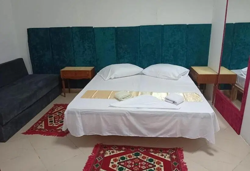 اتاق لوکس, Erimare