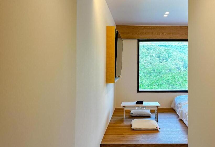 스탠다드 룸, Ganwoljae