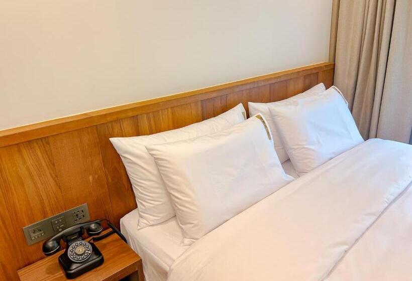 스탠다드 룸 킹사이즈 침대, Ganwoljae