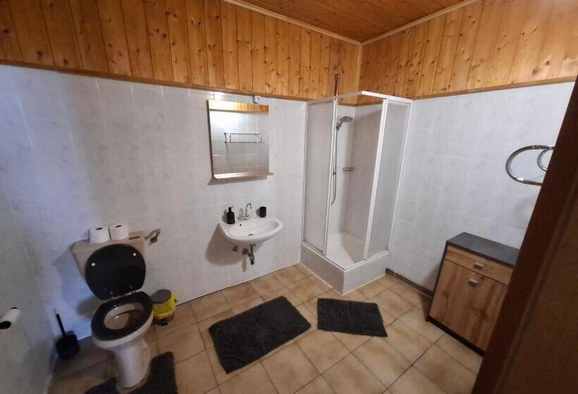 スタンダードルーム, Gasthof International