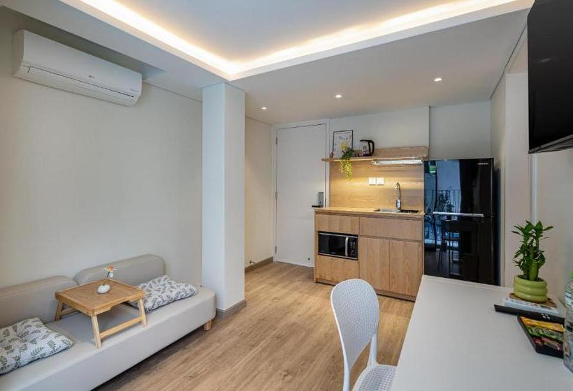 سوییت جونیور, Vista   Phu My Hung