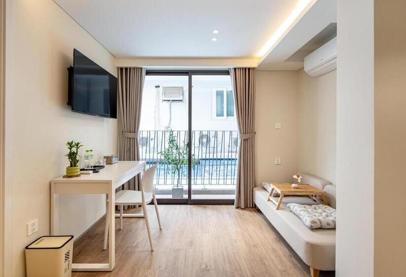 سوییت جونیور, Vista   Phu My Hung