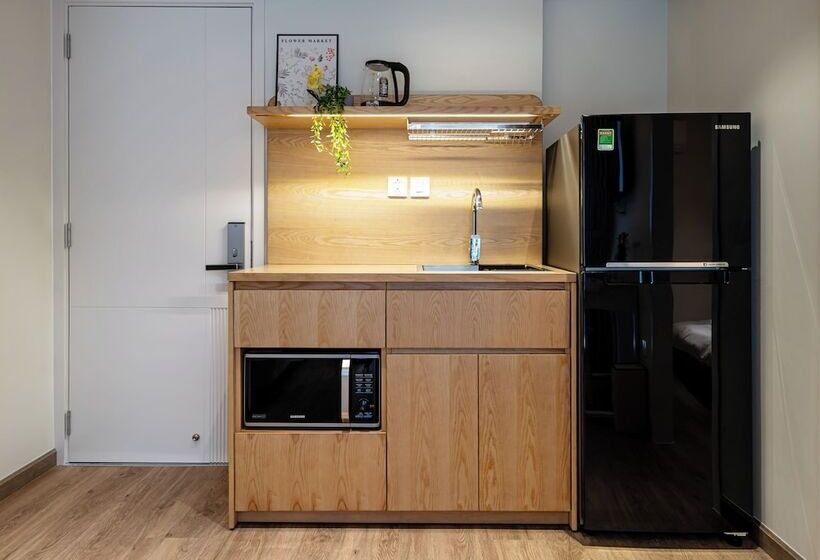 سوئیت جونیور با چشم‌انداز باغ, Vista   Phu My Hung