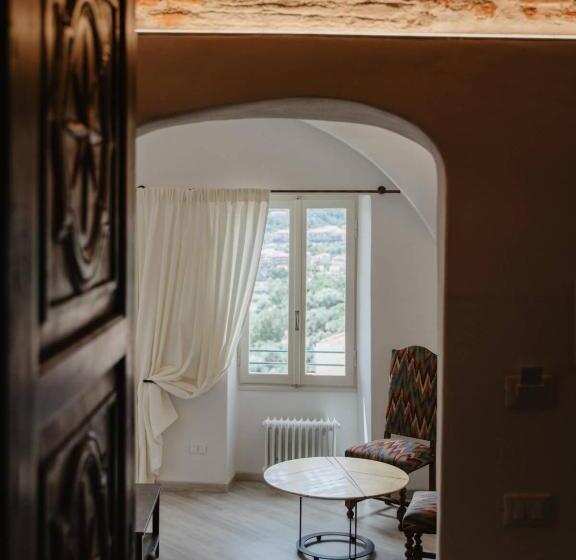 חדר דחוקס עם מיטת קינג, L Antica Dimora