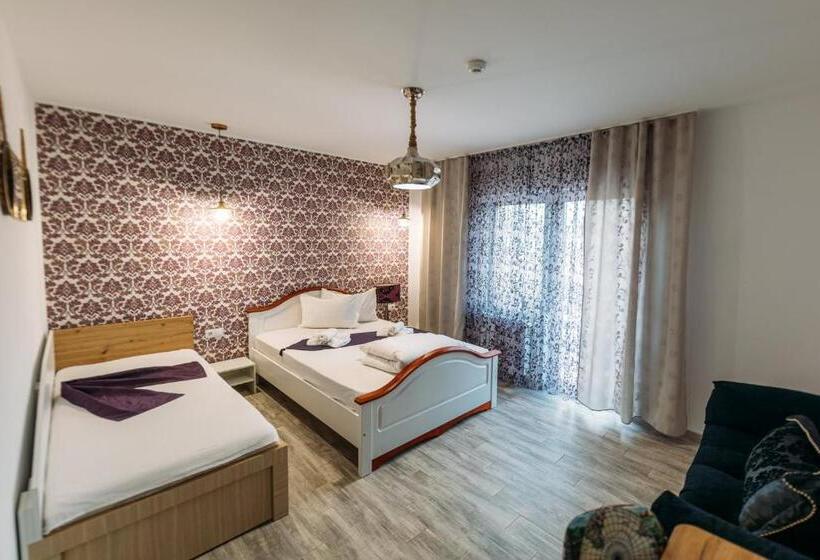 اتاق استاندارد, Pensiune Carpați