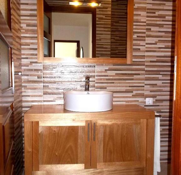 Quarto Familiar, Basic