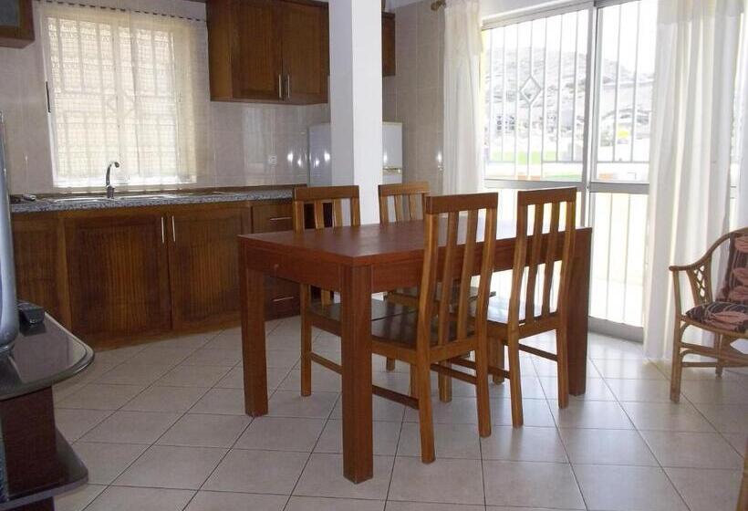 Quarto Quádruplo Standard, Basic