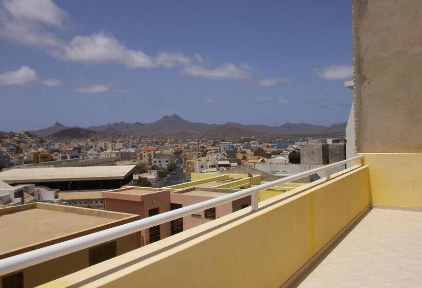 Quarto Quádruplo Standard, Basic