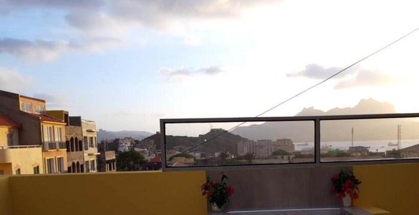 Suite com Terraço, Basic