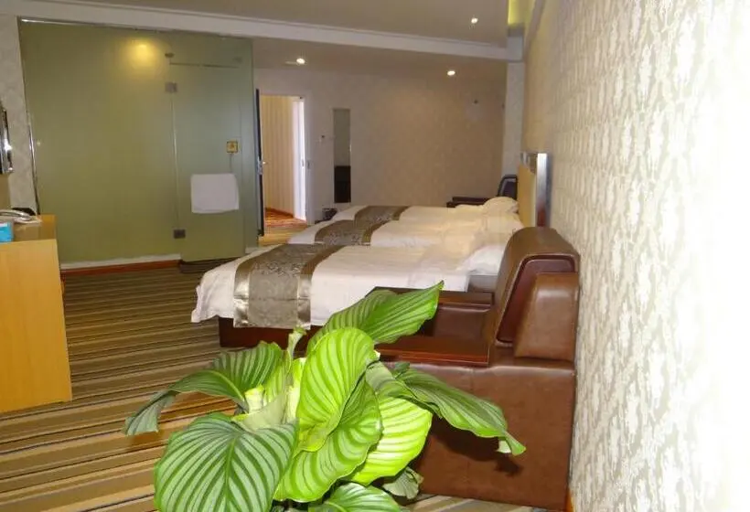 Standard Kolmen Hengen Huone, Carpool Fun Hotel Zhangjiakou Chongli