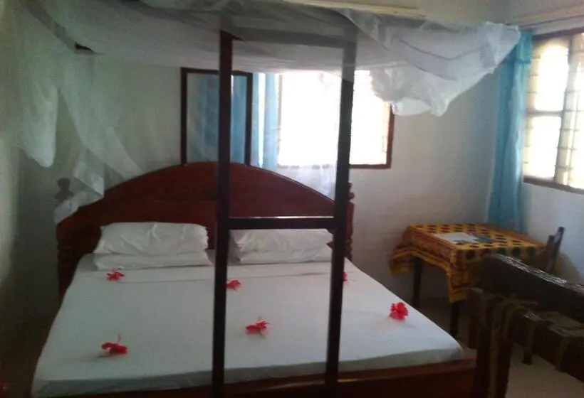 اتاق اکونومی, Baraka Beach Bungalows