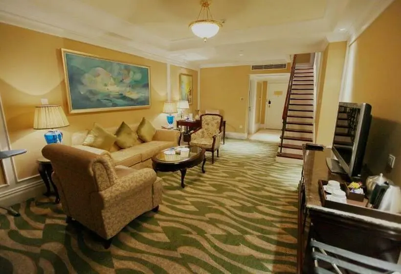 Superior-huone King-vuode, Crowne Plaza Ocean Spring Resort, An Ihg