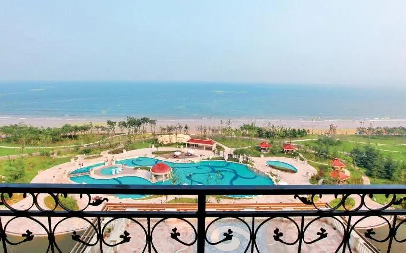 Deluxe-huone King-vuode, Crowne Plaza Ocean Spring Resort, An Ihg