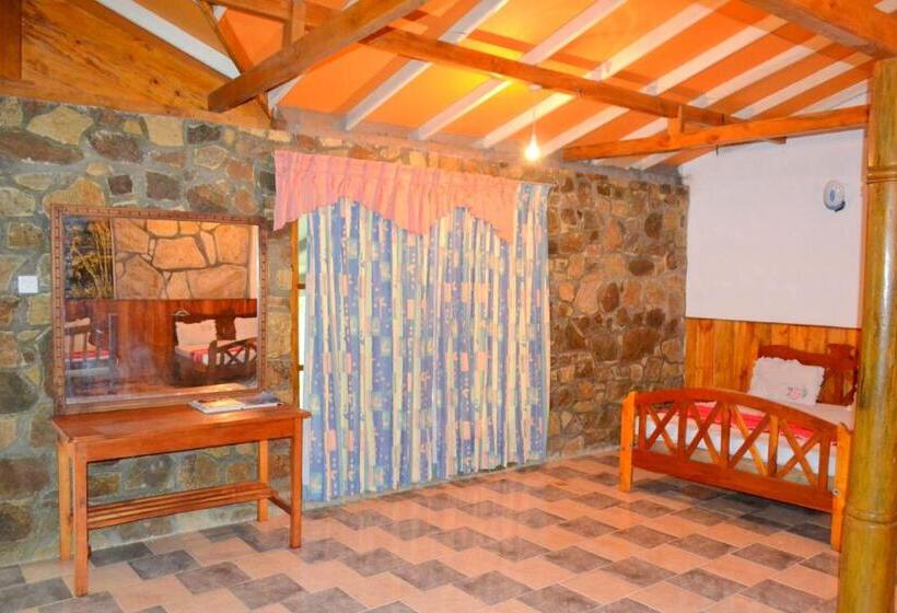 غرفة عائلية مطلّة علي الحديقة, Green Valley Holiday Resort