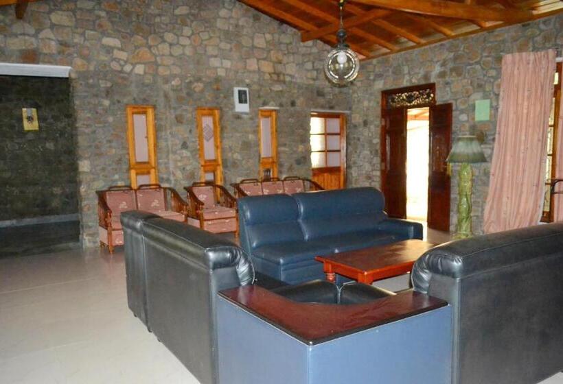 بنجلو ديلوكس, Green Valley Holiday Resort