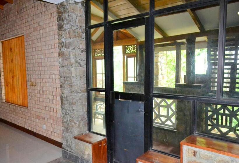 بنجلو ديلوكس, Green Valley Holiday Resort