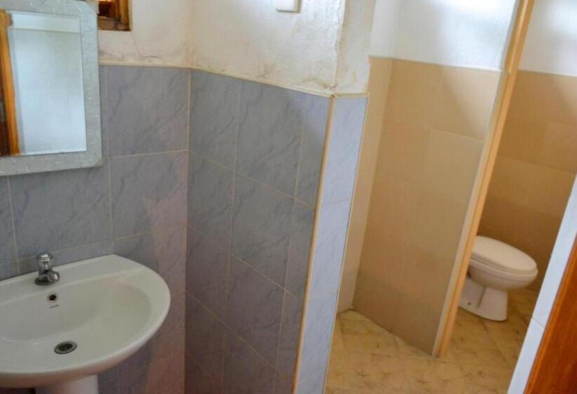 بنجلو ديلوكس, Green Valley Holiday Resort