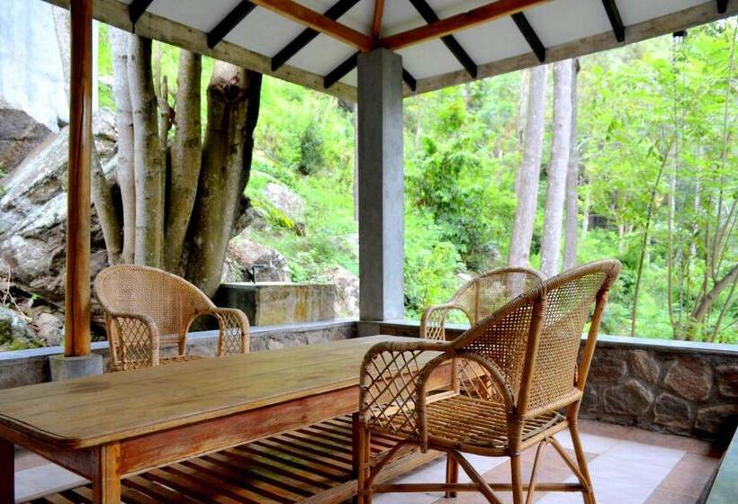 غرفة عائلية مطلّة علي الحديقة, Green Valley Holiday Resort