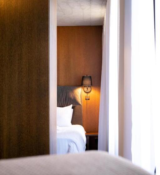 スイート, Johan Spa