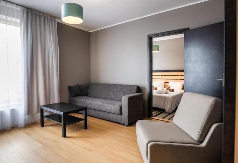 ファミリールーム, Johan Spa