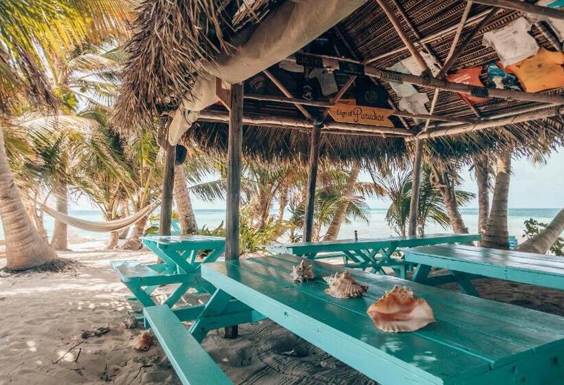 Номер Стандарт Вид на Море с Балконом, Ranguana Caye Cabanas