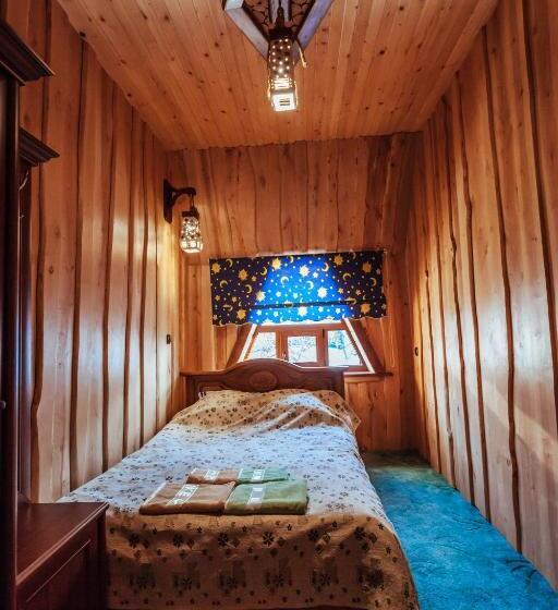 آپارتمان 3 خوابه, U Yaroslava