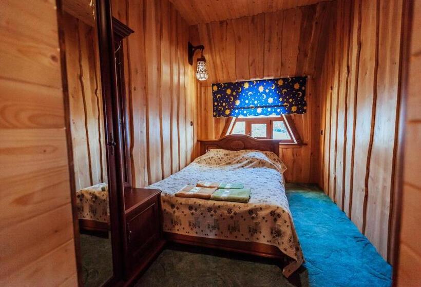 آپارتمان 3 خوابه, U Yaroslava