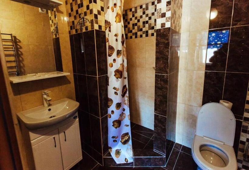 آپارتمان 1 خوابه با تراس, U Yaroslava