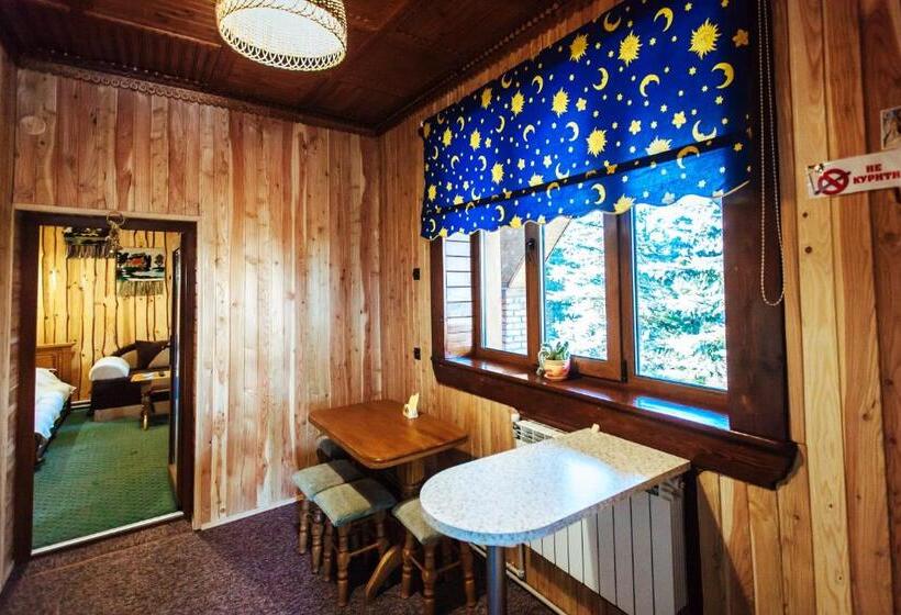 آپارتمان 1 خوابه با تراس, U Yaroslava