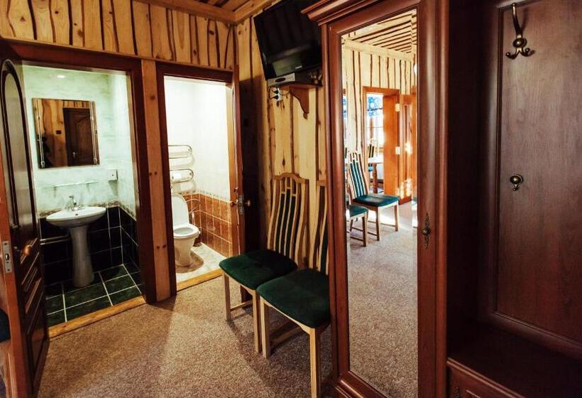 آپارتمان 2 خوابه, U Yaroslava