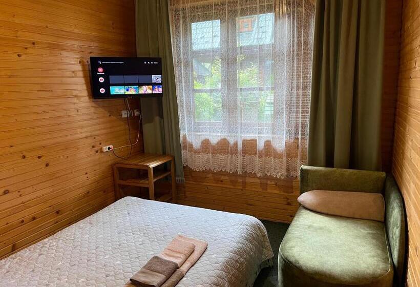 اتاق استاندارد, U Yaroslava