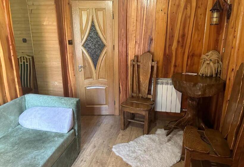 آپارتمان 2 خوابه, U Yaroslava