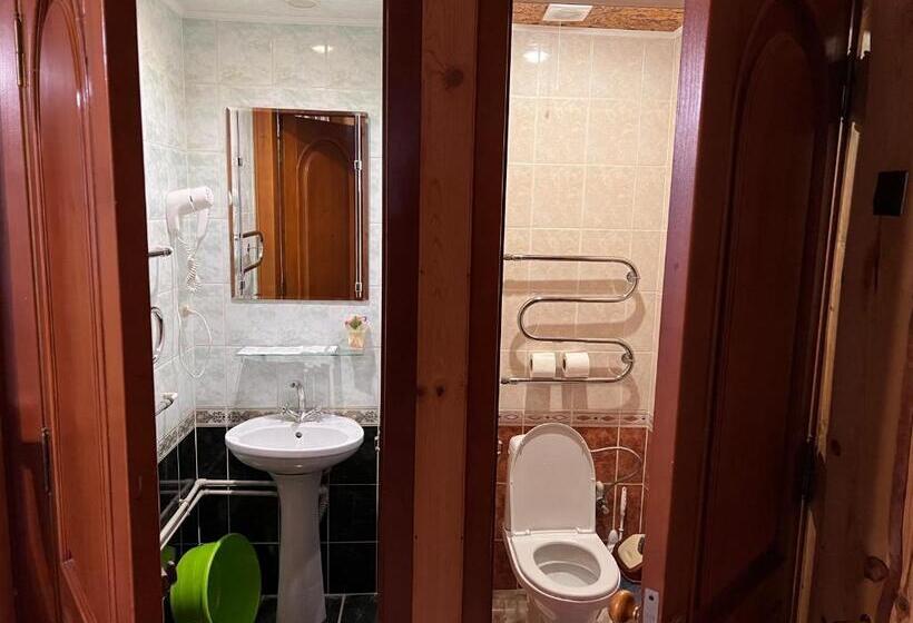 آپارتمان 2 خوابه, U Yaroslava