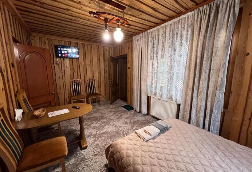 آپارتمان 2 خوابه, U Yaroslava