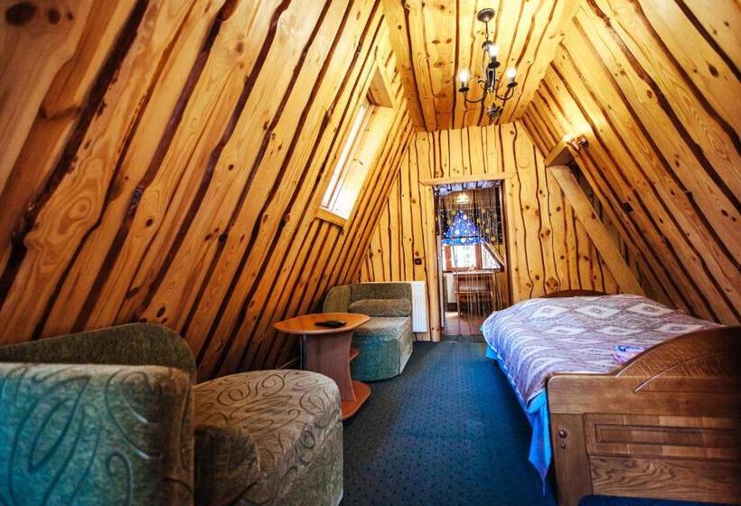 خانه 2 خوابه, U Yaroslava