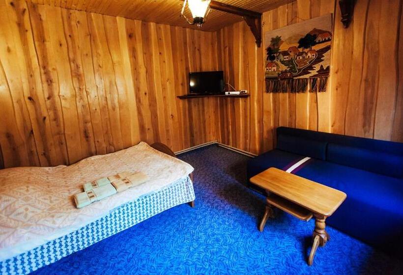 آپارتمان 1 خوابه با تراس, U Yaroslava