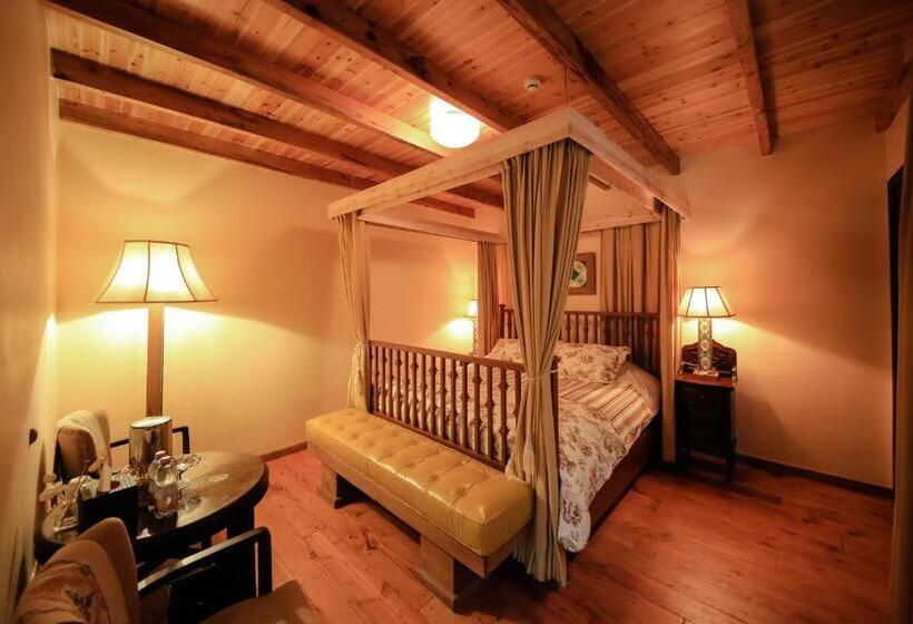 Номер Стандарт с Балконом, Imperial Guard Boutique Hotel御前侍卫艺术精品酒店