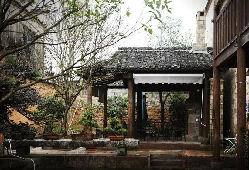 Villa 1 Makuuhuone Puutarhanäkymä, Imperial Guard Boutique Hotel御前侍卫艺术精品酒店