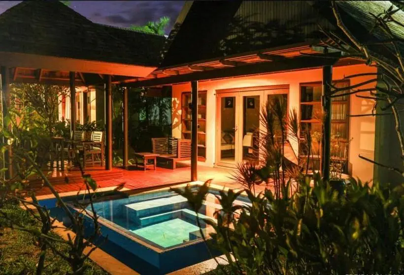 سوییت با چشم‌انداز دریا, Tambua Sands Beach Resort