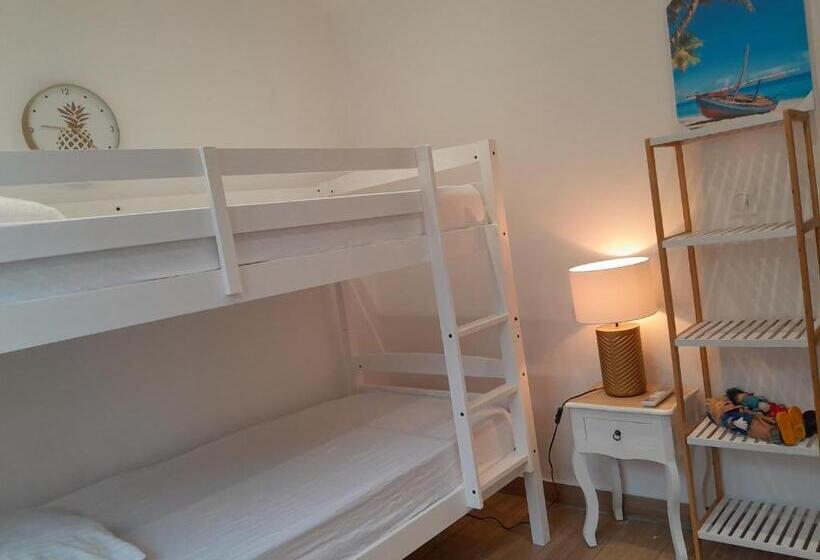 Standard room with outdoor bath, La Maison Du Bonheur