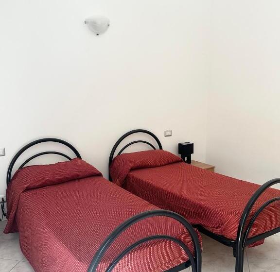 בית, 4 חדרי שינה, Sole&luna