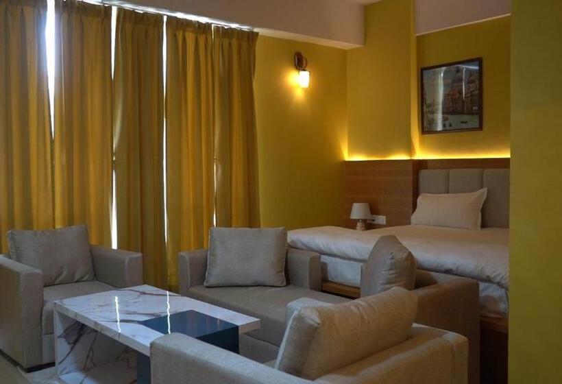 اتاق لوکس با تخت بزرگ, Evanthe Hotels