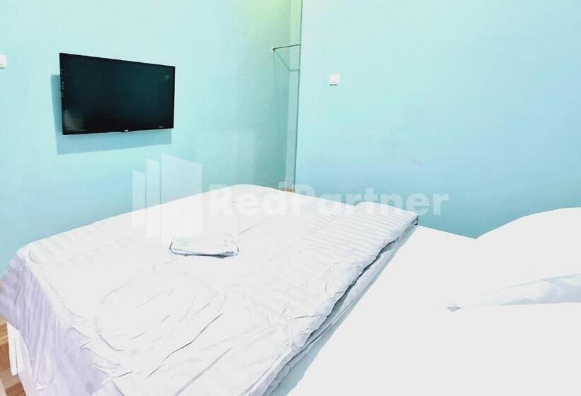 Standard Szoba, Griya Prashasta Redpartner