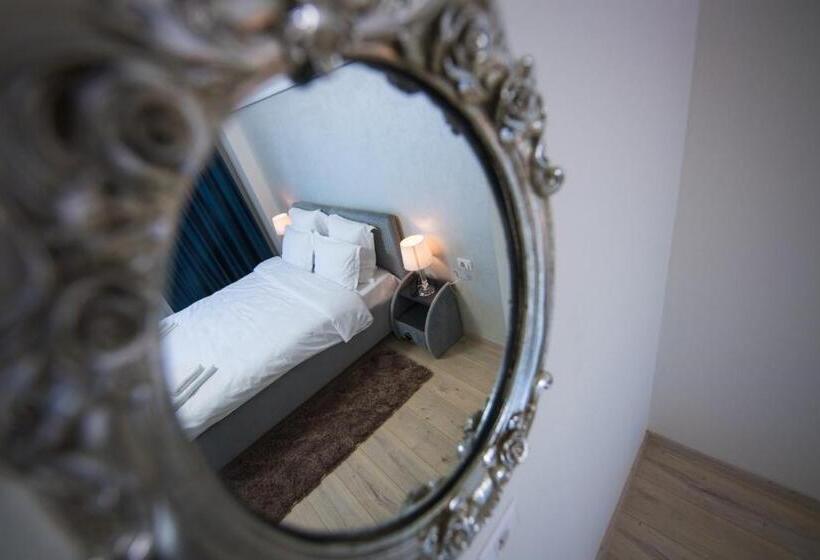 Апартаменты Deluxe 2 Спальни, Imperium